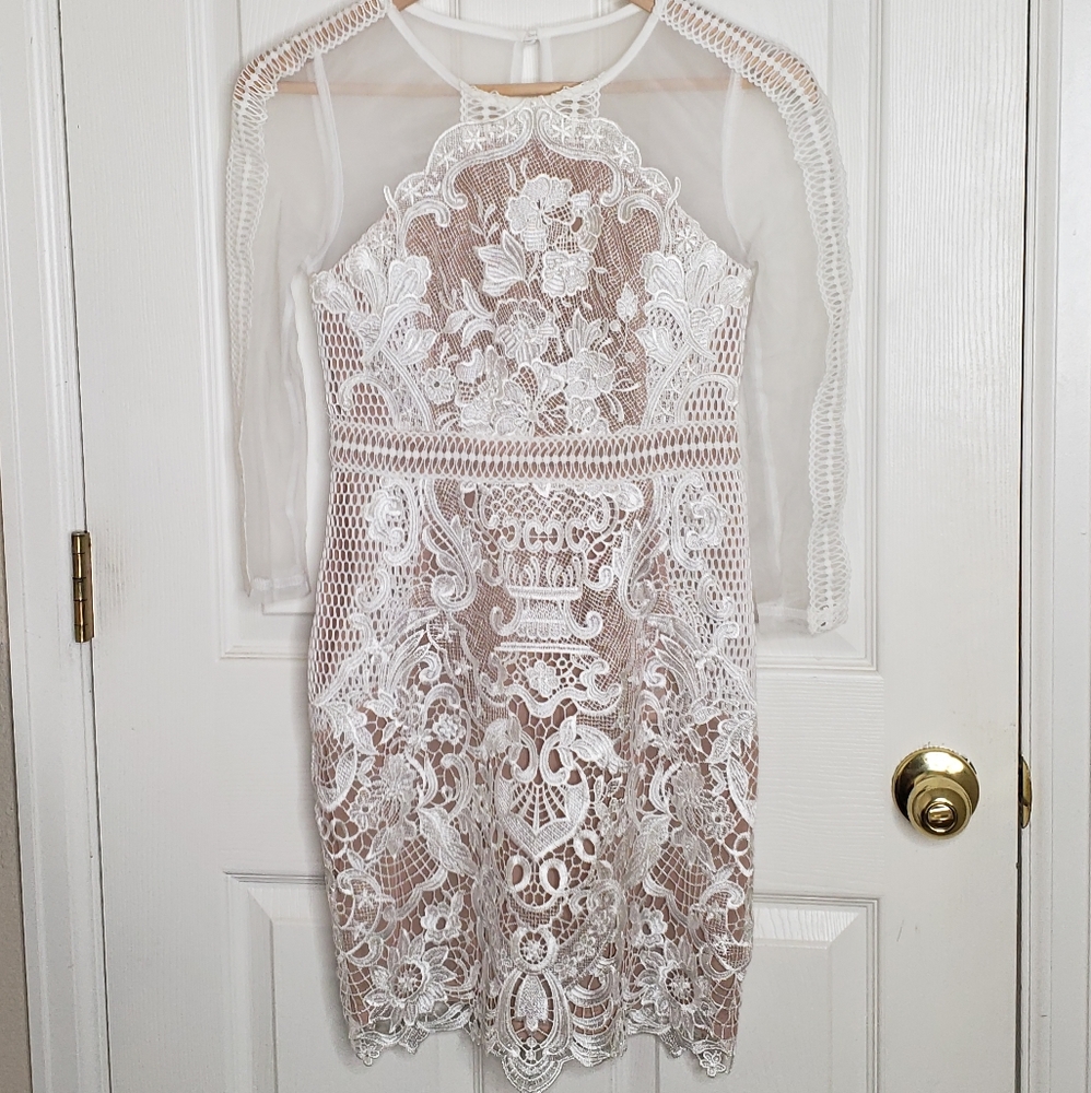 Women's White & Nude Lace Dress